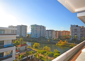 Пентхаус планировкой 2+1 в районе Кестель