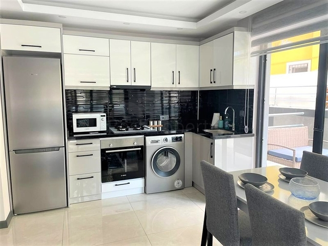 Квартира в новом доме в 300 м от моря в центре Алании