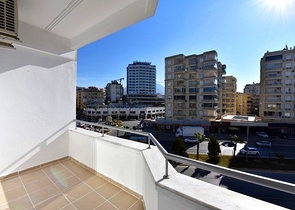 Квартира 1+1 в районе Тосмур 