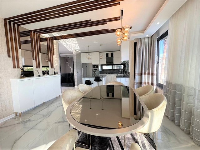 Вилла 3+1 в популярном комплексе вилл при большом отеле