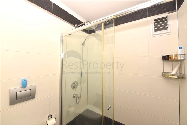 Апартаменты 2+1 в респектабельном комплексе в 50 метрах от пляжа района Каргыджак 