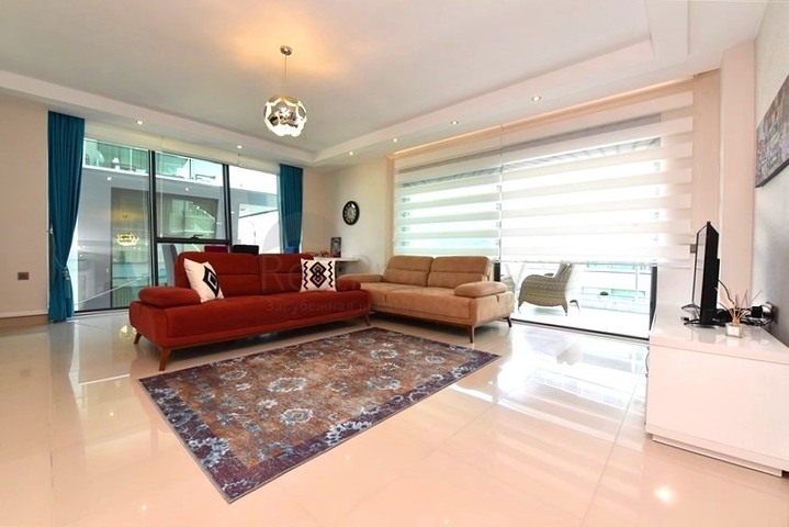 Апартаменты 2+1 в респектабельном комплексе в 50 метрах от пляжа района Каргыджак 