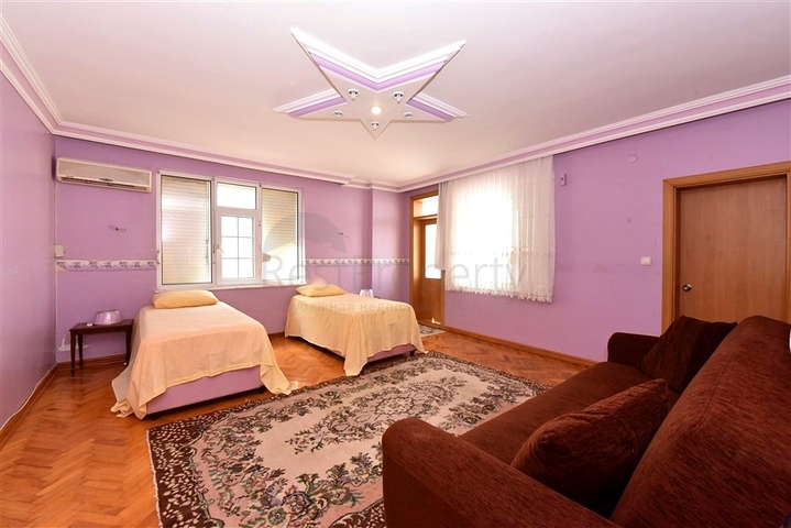 Меблированная квартира 3+1 рядом с морем в районе Оба