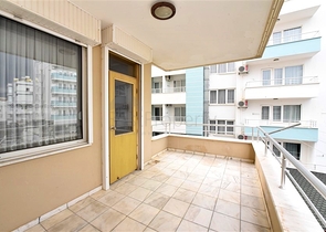 Меблированная квартира 3+1 рядом с морем в районе Оба