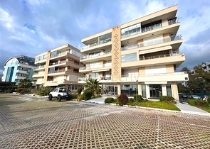 Меблированная квартира 3+1 рядом с морем в районе Оба