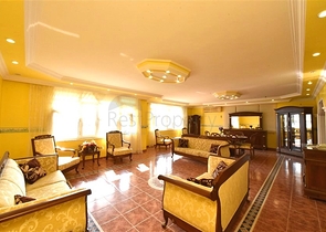 Меблированная квартира 3+1 рядом с морем в районе Оба