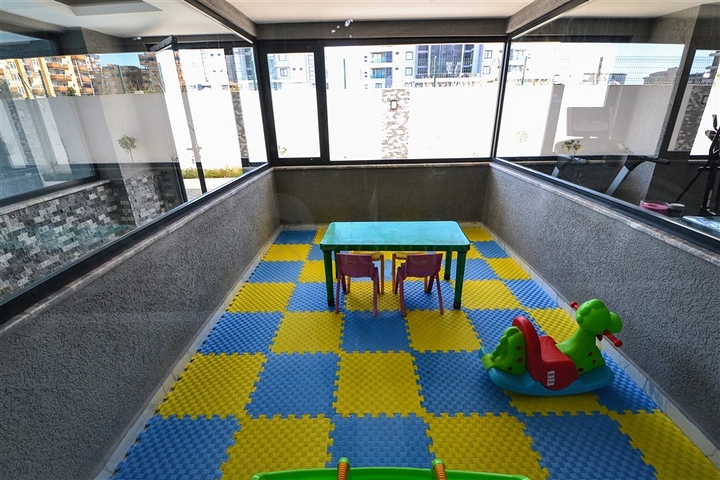 Пентхаус 3+1 в жилом комплексе с инфраструктурой в районе Каргыджак