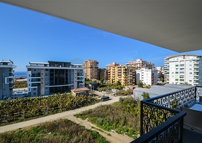 Пентхаус 3+1 в жилом комплексе с инфраструктурой в районе Каргыджак