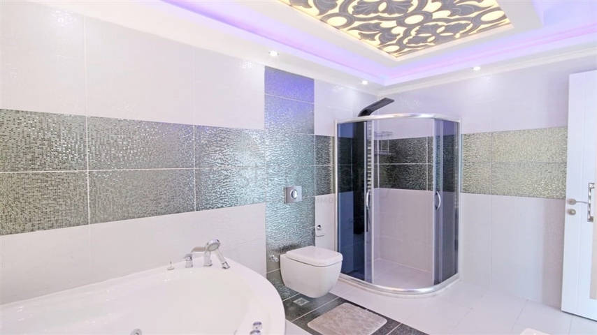 Пентхаус  5+1 в районе Махмутлар 