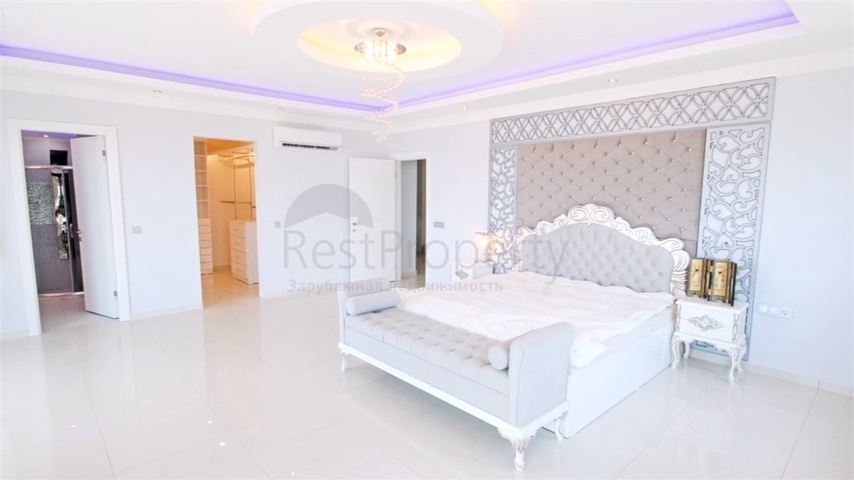 Пентхаус  5+1 в районе Махмутлар 