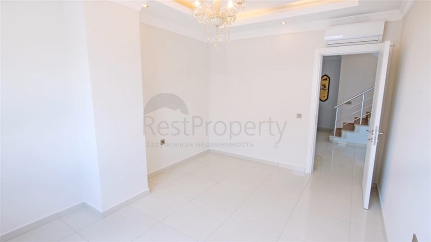 Пентхаус  5+1 в районе Махмутлар 