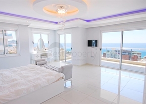 Пентхаус  5+1 в районе Махмутлар 