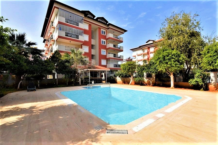 Трехкомнатный меблированный пентхаус в районе Оба