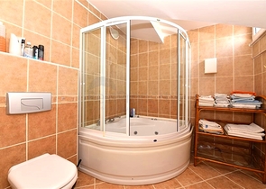 Трехкомнатный меблированный пентхаус в районе Оба