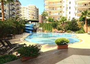 Просторная квартира планировкой 2+1 в районе Тосмур