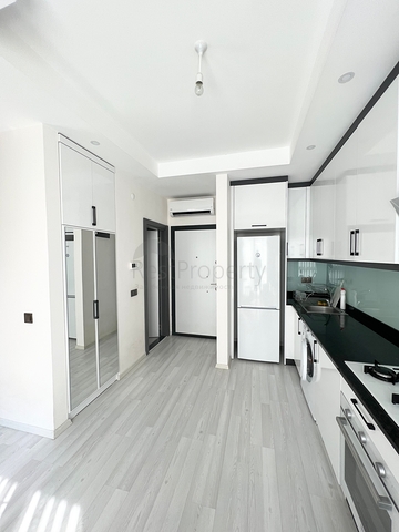 Двухкомнатная квартира в центре Алании в 200 м от моря 