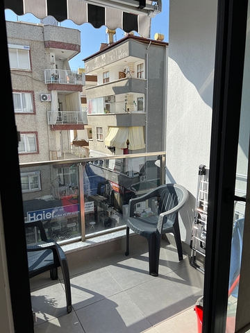 Двухкомнатная квартира в центре Алании в 200 м от моря 