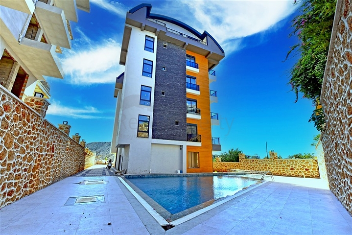 Строящийся комплекс клубного типа в районе Оба