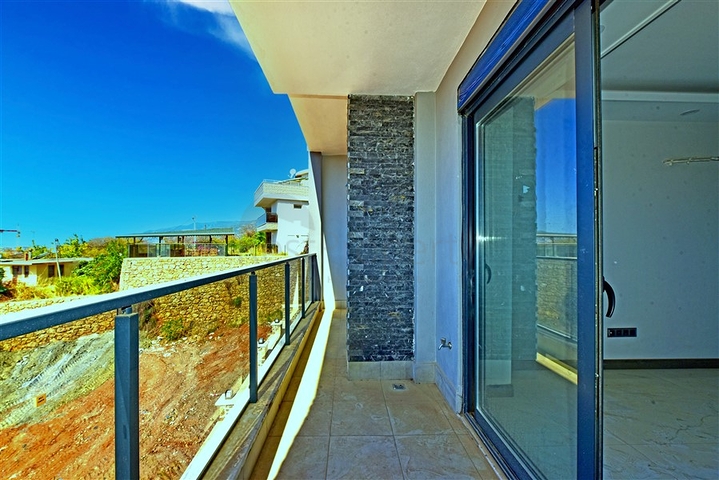 Строящийся комплекс клубного типа в районе Оба