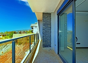 Строящийся комплекс клубного типа в районе Оба