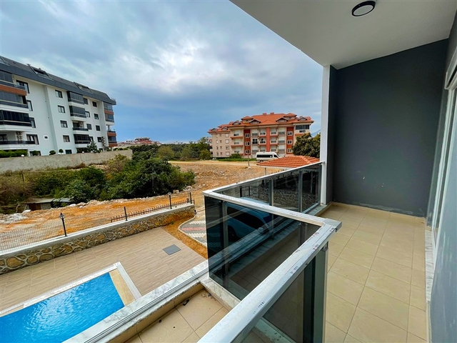 Квартира в открытом под ВНЖ районе Оба