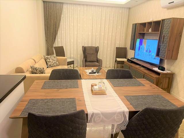 Квартира 1+1 в шикарном комплексе в районе Тосмур