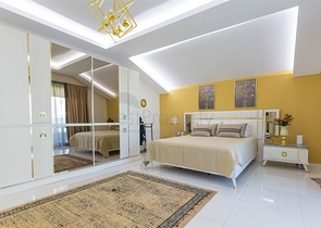 Просторный пентхаус на берегу Средиземного моря