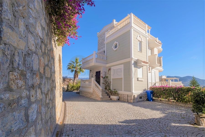 Вилла в комплексе класса люкс