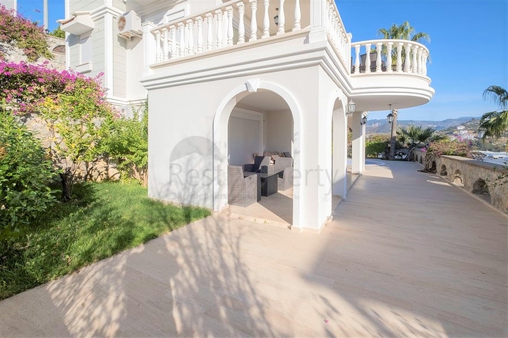 Вилла в комплексе класса люкс