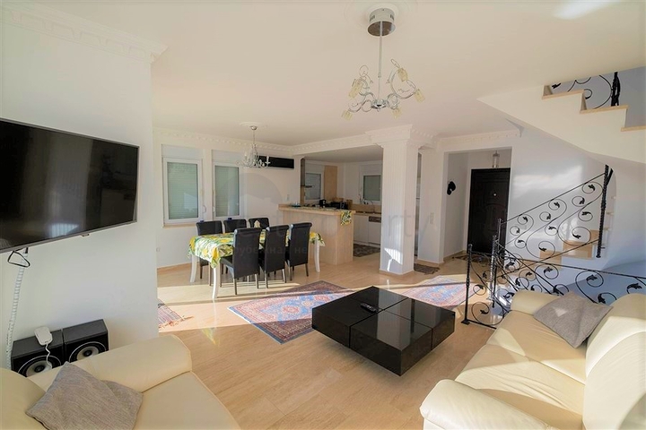 Вилла в комплексе класса люкс