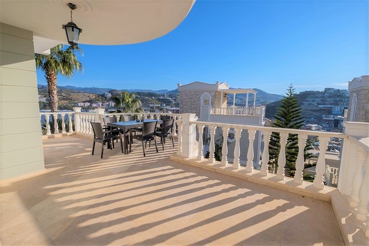 Вилла в комплексе класса люкс