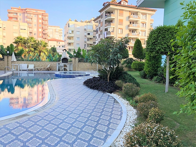 Квартира-студия рядом с морем в Махмутларе