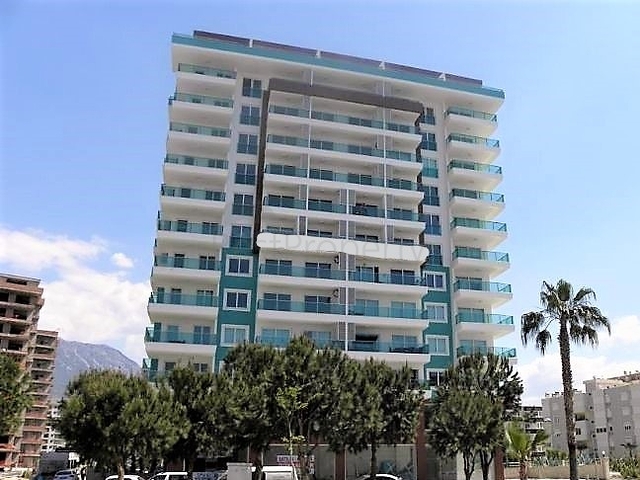 Квартира-студия рядом с морем в Махмутларе