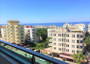 Квартира-студия рядом с морем в Махмутларе