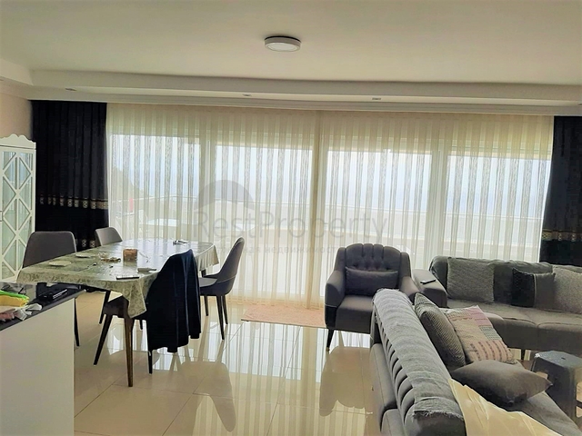 Пентхаус 4+1 с видом на море в районе Конаклы