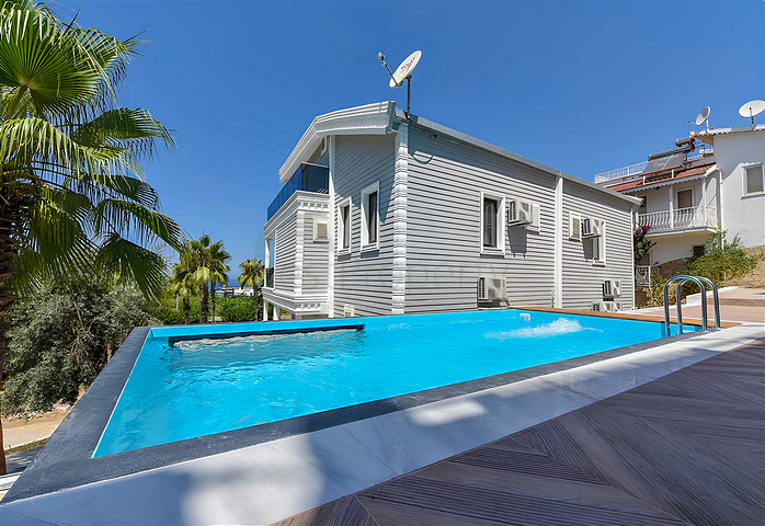 Продается вилла 3+1 в районе Каргыджак