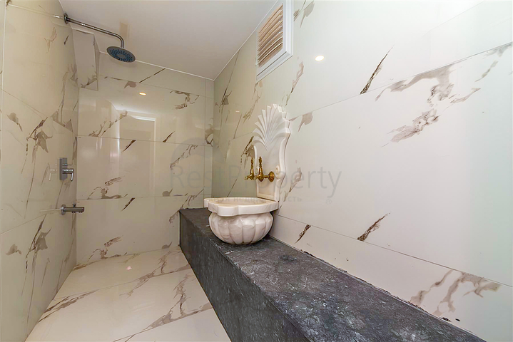 Продается вилла 3+1 в районе Каргыджак