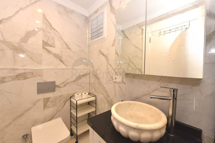 Вилла планировкой 3+1 в центре Алании