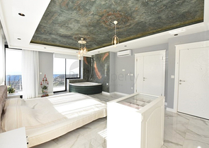 Вилла планировкой 3+1 в центре Алании