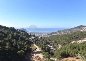 Вилла планировкой 3+1 в центре Алании