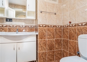 Трехкомнатная квартира в Оба возле моря