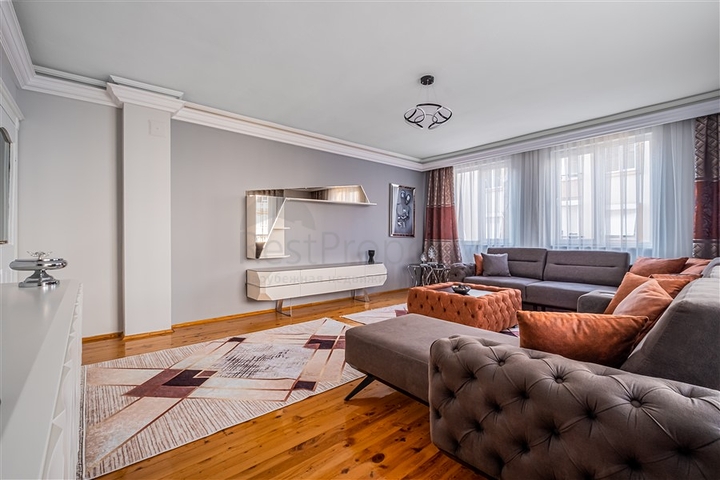 Просторная квартира 2+1 в районе Оба