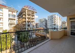 Просторная квартира 2+1 в районе Оба