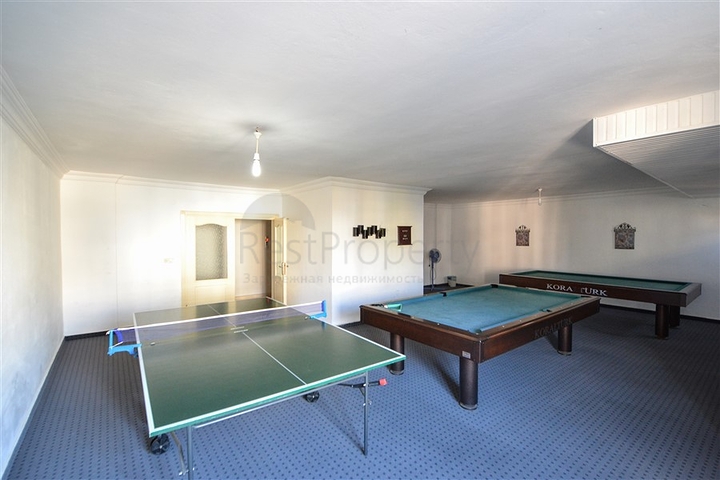 Трехкомнатная квартира в Джикджилли