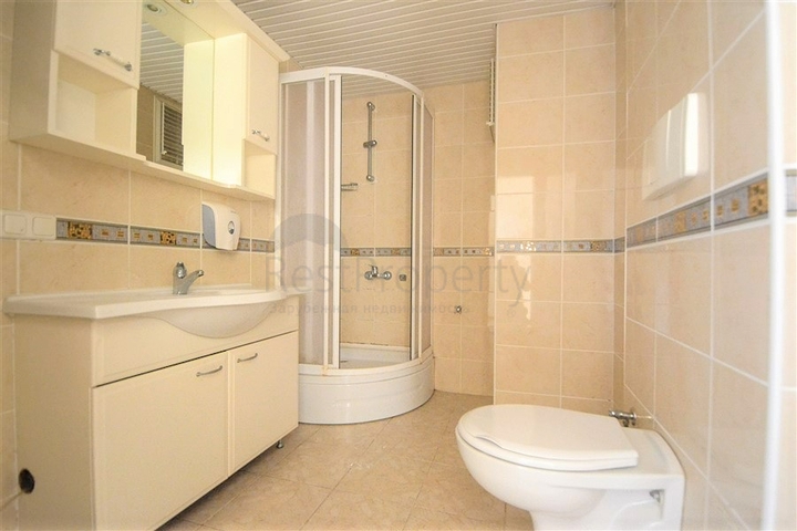 Трехкомнатная квартира в Джикджилли