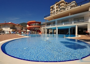 Трехкомнатная квартира в Джикджилли