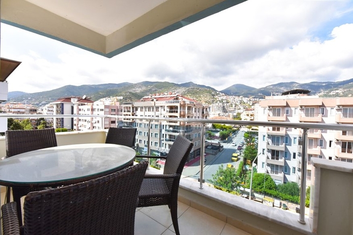 Квартира 1+1 в районе Клеопатра