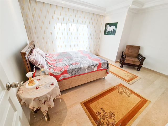 Светлая просторная квартира в Европейском районе Тосмур