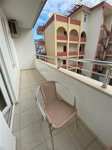 Квартира планировкой 1+1 на пляже Клеопатра 