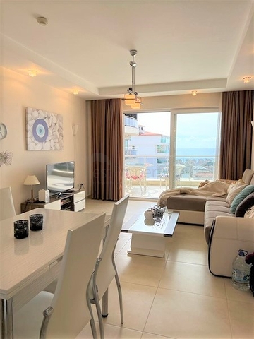 Просторные апартаменты 1+1 в районе Джикджилли с видом на Средиземное море